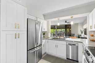 11230 Green Lake Dr, Boynton Beach, FL 33437 - Photo 5