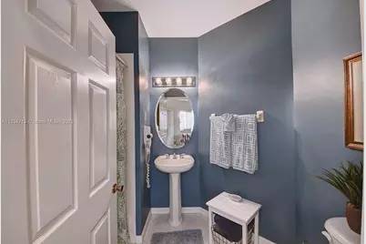 8910 Sandshot Court #5123, Port Saint Lucie, FL 34986 - Photo 9