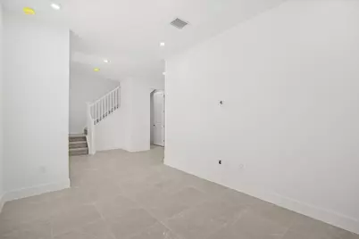 890 SW Newfield Avenue, Palm City, FL 34990 - Photo 7