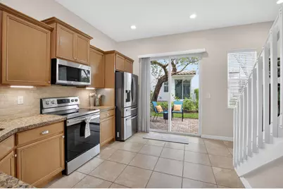 485 Graham Place, Boynton Beach, FL 33435 - Photo 11