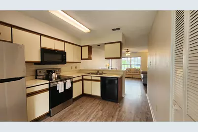 6440 Spring Flower Drive #14, New Port Richey, FL 34653 - Photo 9