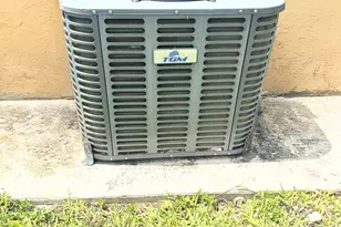 430 NW 214th St, Miami Gardens, FL 33169 - Photo 23