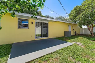 678 Riverside Dr, Palm Beach Gardens, FL 33410 - Photo 37