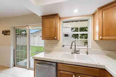 678 Riverside Drive, Palm Beach Gardens, FL 33410 - Photo 17