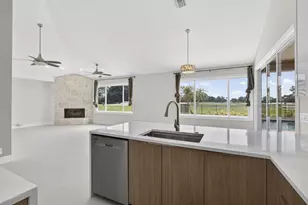 8030 Woodsmuir Dr, Palm Beach Gardens, FL 33412 - Photo 21