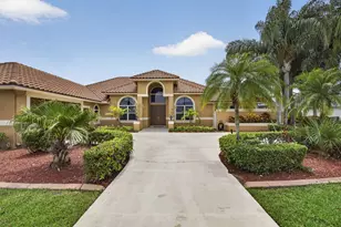 8030 Woodsmuir Dr, Palm Beach Gardens, FL 33412 - Photo 5
