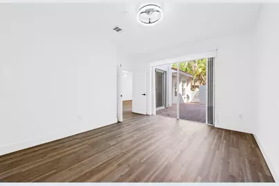 1551 Seagrape Way, Hollywood, FL 33019 - Photo 29