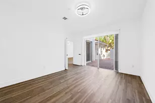 1551 Seagrape Way, Hollywood, FL 33019 - Photo 29