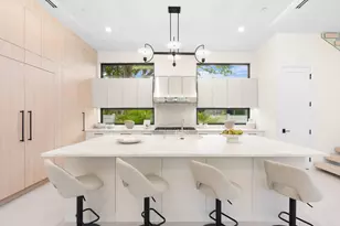 301 NE 7th Ave, Delray Beach, FL 33483 - Photo 1