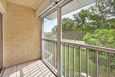 1548 SE Royal Green Circle #206, Port Saint Lucie, FL 34952 - Photo 15