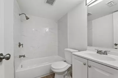 1301 Emerald Terrace #4, Fort Pierce, FL 34950 - Photo 9