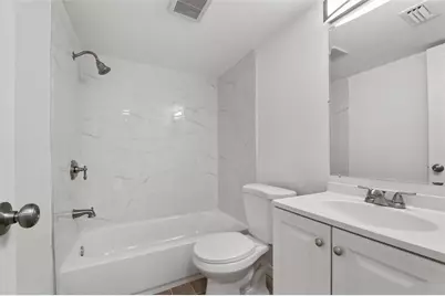 1301 Emerald Terrace #4, Fort Pierce, FL 34950 - Photo 5