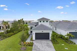 12442 SW Lunata Way, Port Saint Lucie, FL 34987 - Photo 1