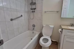27 Easthampton B, West Palm Beach, FL 33417 - Photo 7
