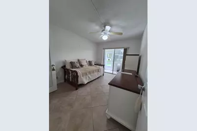 144 Dorchester G, West Palm Beach, FL 33417 - Photo 9