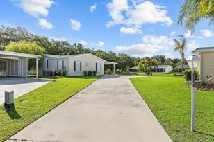 8008 Long Dr, Port Saint Lucie, FL 34952 - Photo 33