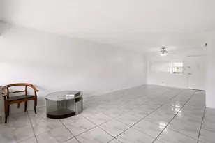 401 Golden Isles Dr, Hallandale Beach, FL 33009 - Photo 9