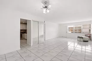401 Golden Isles Dr, Hallandale Beach, FL 33009 - Photo 5