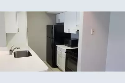 2986 S University Drive #8204, Davie, FL 33328 - Photo 3