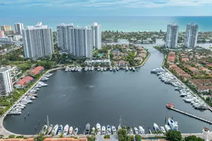 3530 Magellan Cir, Aventura, FL 33180 - Photo 39