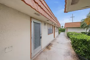 28 Seville 'b', Delray Beach, FL 33446 - Photo 11