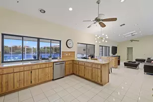 970 Orchid Ln, Gulf Stream, FL 33483 - Photo 17