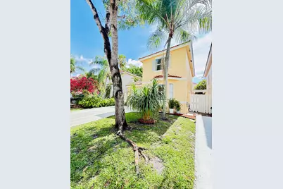 3975 Fern Forest Road, Cooper City, FL 33026 - Photo 3