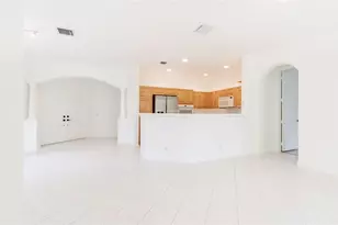 2692 Center Ct Dr, Weston, FL 33332 - Photo 9