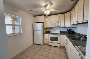 2600 NE 1st Ln, Boynton Beach, FL 33435 - Photo 13