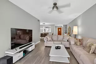 7773 La Mirada Dr, Boca Raton, FL 33433 - Photo 11