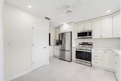4854 Equestrian Circle #Apt B, Boynton Beach, FL 33436 - Photo 17