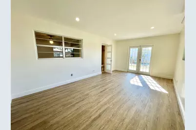 2090 NW 84th Terrace, Pembroke Pines, FL 33024 - Photo 13