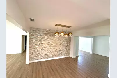 2090 NW 84th Terrace, Pembroke Pines, FL 33024 - Photo 9