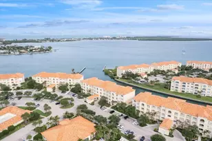 5 E Harbour Isle Dr Dr E, Fort Pierce, FL 34949 - Photo 1