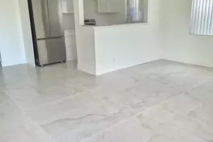 87 Bedford D, West Palm Beach, FL 33417 - Photo 3