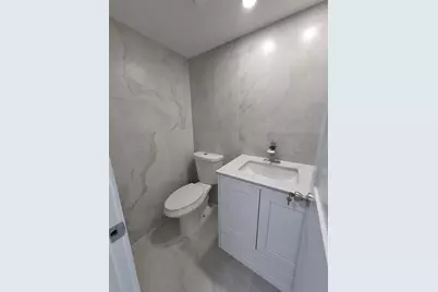 87 Bedford D, West Palm Beach, FL 33417 - Photo 9