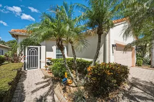 407 NW Granville St, Port Saint Lucie, FL 34986 - Photo 3