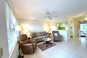 116 Windsor F, West Palm Beach, FL 33417 - Photo 9