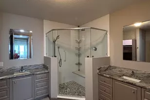 23 Harbour Isle Dr W, Fort Pierce, FL 34949 - Photo 33