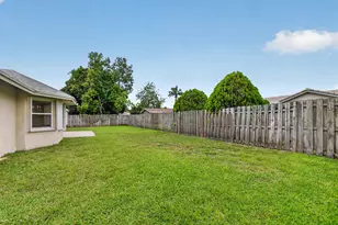 1163 Essex Dr, Wellington, FL 33414 - Photo 41
