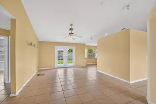 1163 Essex Dr, Wellington, FL 33414 - Photo 5