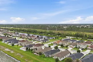 5655 NW Pine Trail Cir, Port Saint Lucie, FL 34983 - Photo 5
