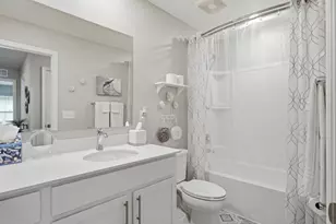 5655 NW Pine Trail Cir, Port Saint Lucie, FL 34983 - Photo 9