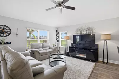 5655 NW Pine Trail Circle, Port Saint Lucie, FL 34983 - Photo 23