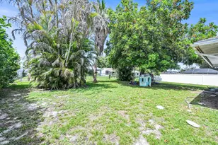 2265 SE Carnation Ave, Port Saint Lucie, FL 34952 - Photo 25