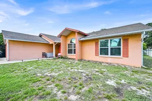 2265 SE Carnation Ave, Port Saint Lucie, FL 34952 - Photo 27