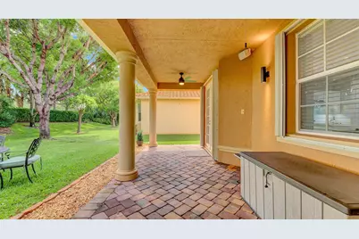 10641 Willow Oak Court, Wellington, FL 33414 - Photo 43