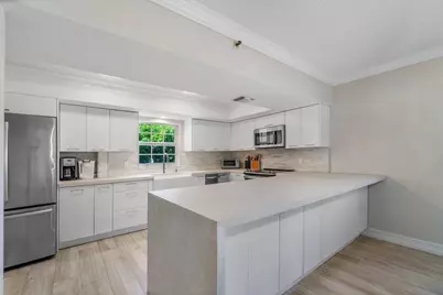 950 De Soto Road #2b, Boca Raton, FL 33432 - Photo 13