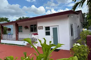 2828 SW 2nd St, Miami, FL 33135 - Photo 1