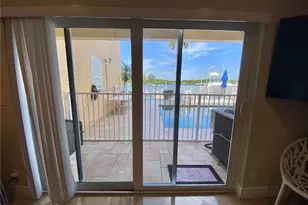 4230 N Ocean Dr, Hollywood, FL 33019 - Photo 19